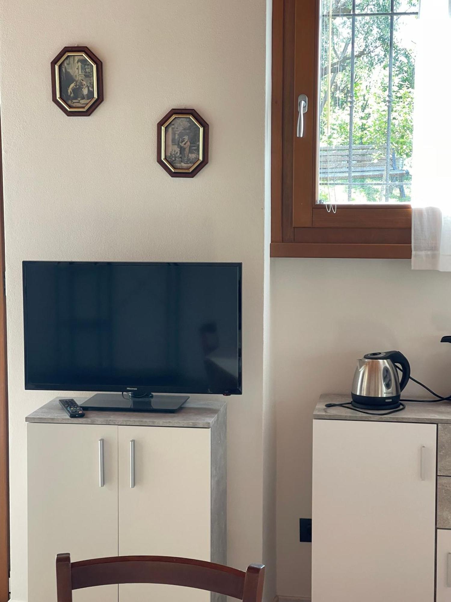 לאזיסה Al Vajo Dependance - Apartments-Zimmer מראה חיצוני תמונה